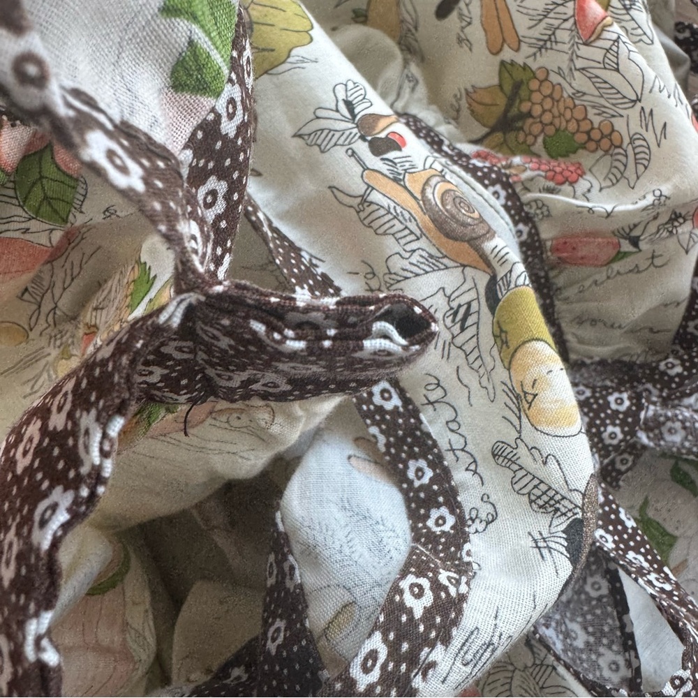 Vintage Floral Fruit Mushroom Print Apron Dress Tie Back Trad Cooking Cottage - Picture 13 of 13